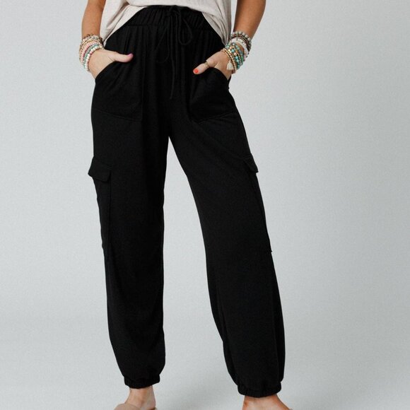 New! Three Bird Nest Easy Mornings Cinched Jogger Cargo Pants Black - Picture 1 of 4